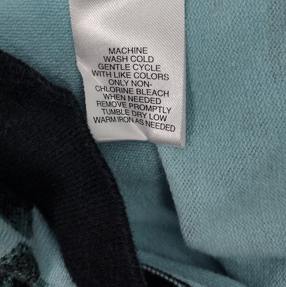 Designers Originals Cardigan - Picture 4 of 8